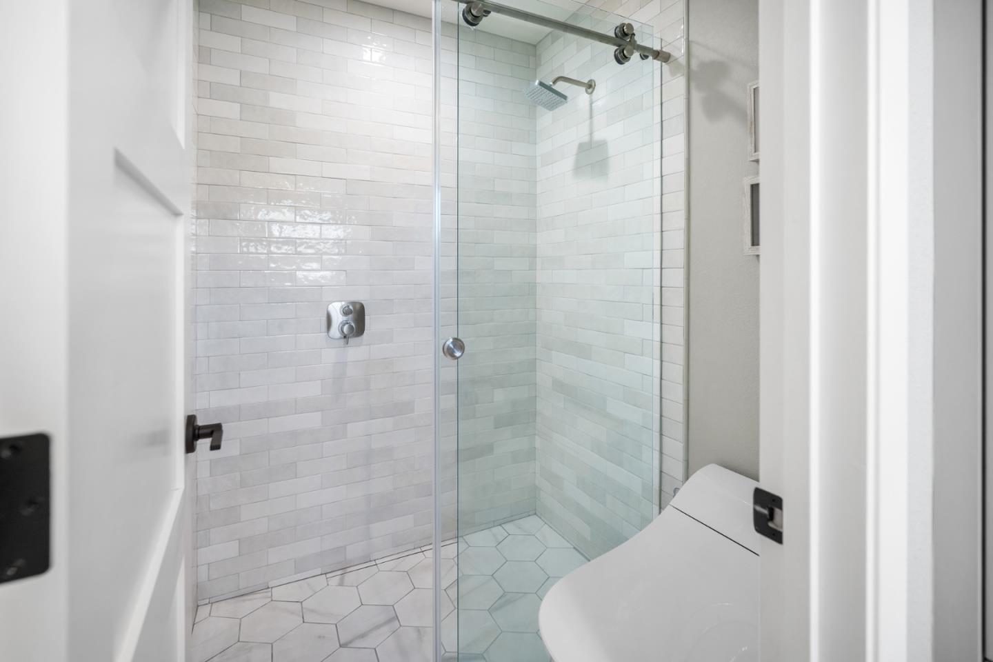 Detail Gallery Image 56 of 76 For 25 Adeline Dr, Walnut Creek,  CA 94596 - 4 Beds | 2/1 Baths