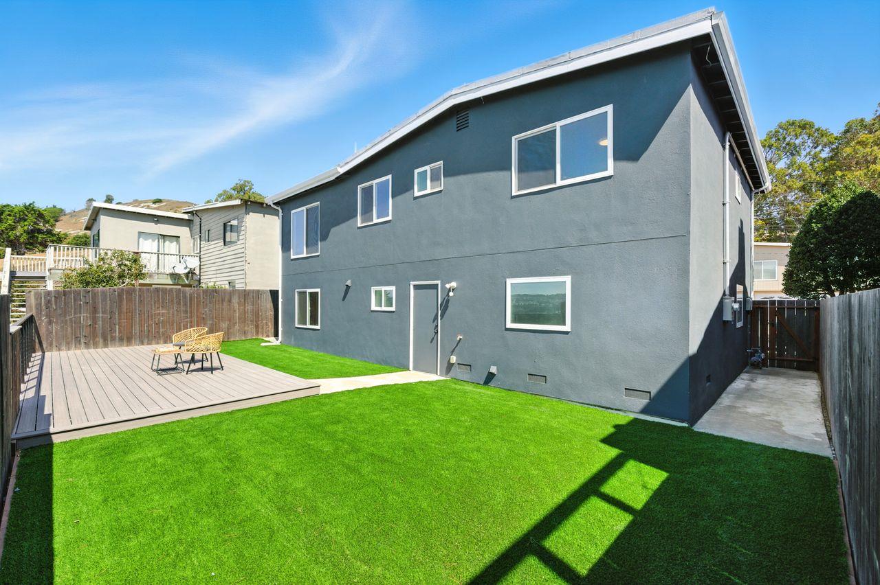 Detail Gallery Image 19 of 76 For 553 Diamond Ave, South San Francisco,  CA 94080 - 4 Beds | 3 Baths