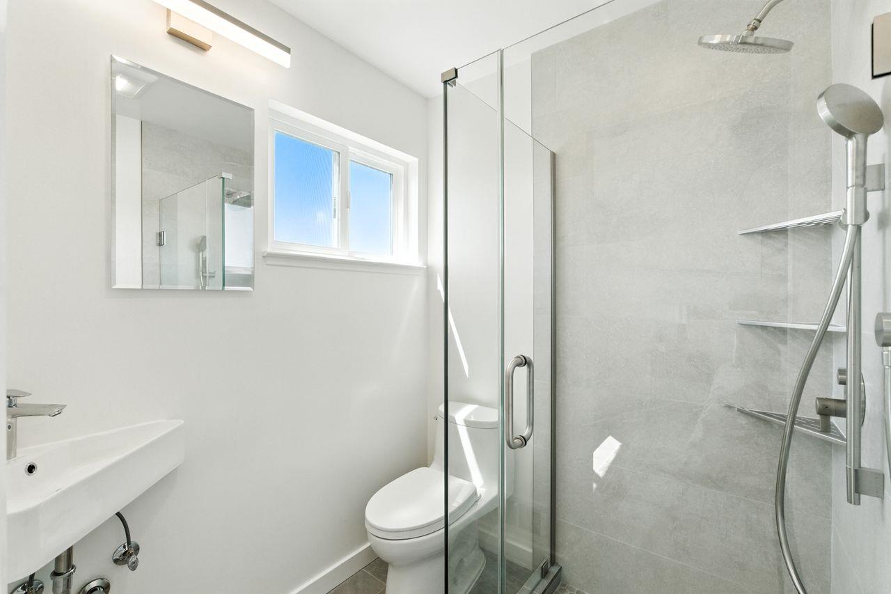 Detail Gallery Image 40 of 76 For 553 Diamond Ave, South San Francisco,  CA 94080 - 4 Beds | 3 Baths
