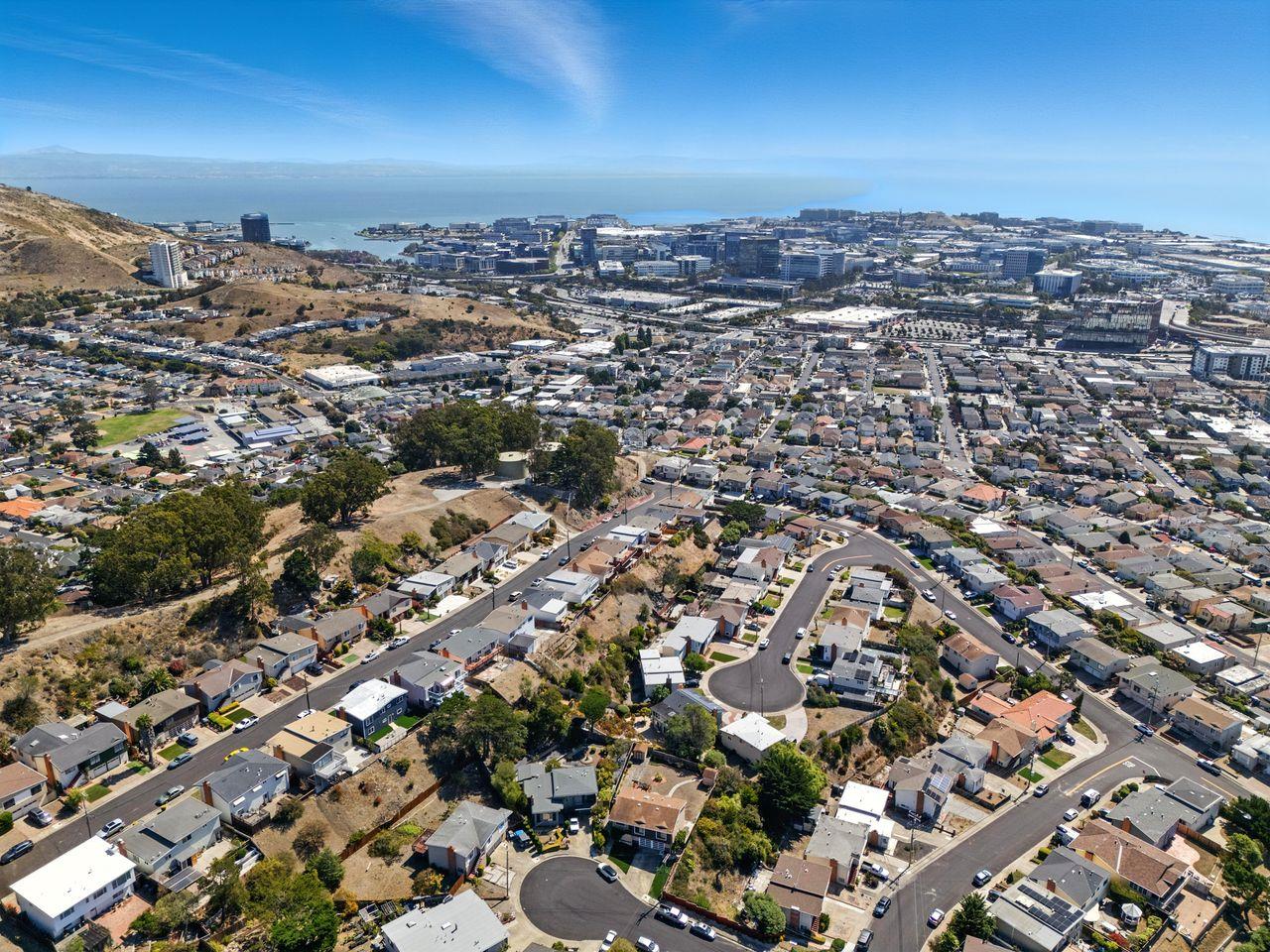 Detail Gallery Image 75 of 76 For 553 Diamond Ave, South San Francisco,  CA 94080 - 4 Beds | 3 Baths