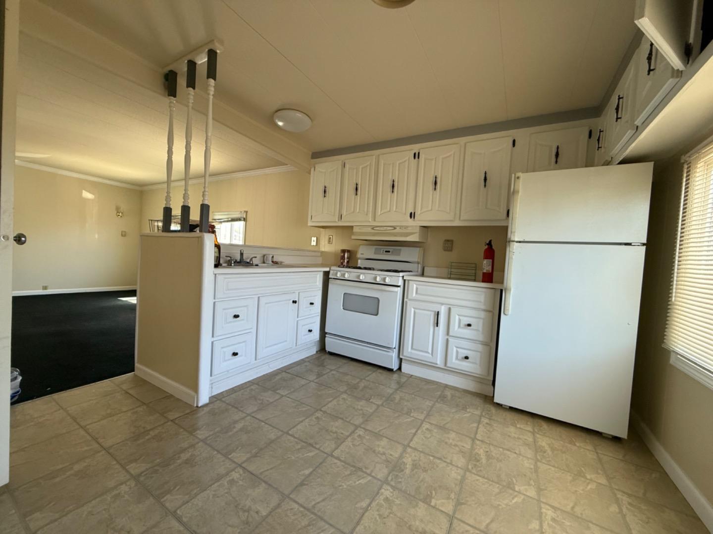 Detail Gallery Image 8 of 15 For 12350 #147 Christensen Rd #147,  Salinas,  CA 93907 - 2 Beds | 1 Baths