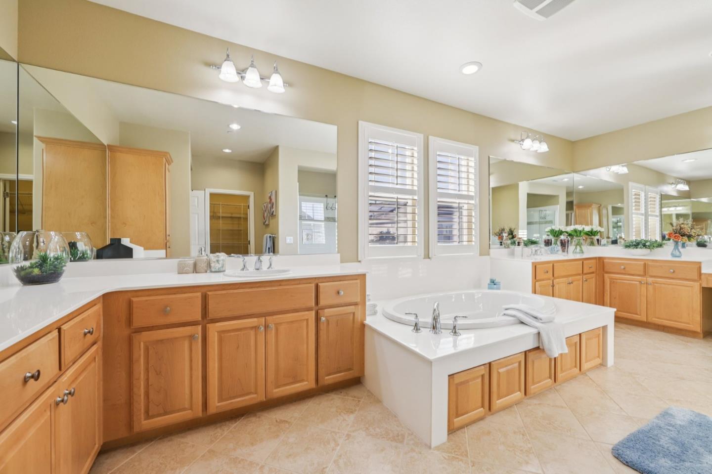 Detail Gallery Image 31 of 80 For 4511 Martin St, Union City,  CA 94587 - 5 Beds | 4 Baths