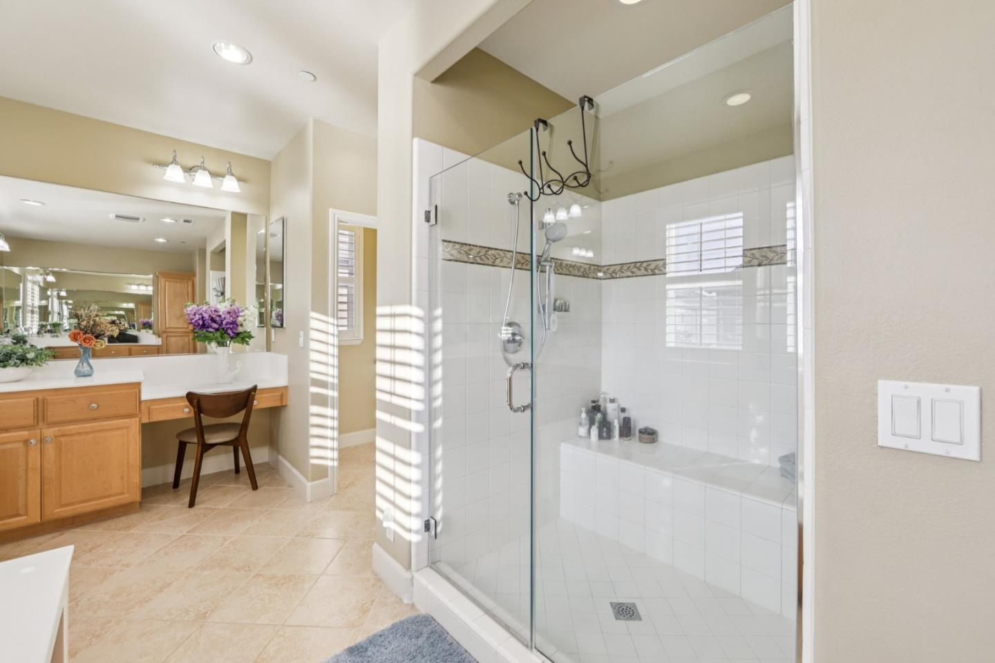 Detail Gallery Image 33 of 80 For 4511 Martin St, Union City,  CA 94587 - 5 Beds | 4 Baths
