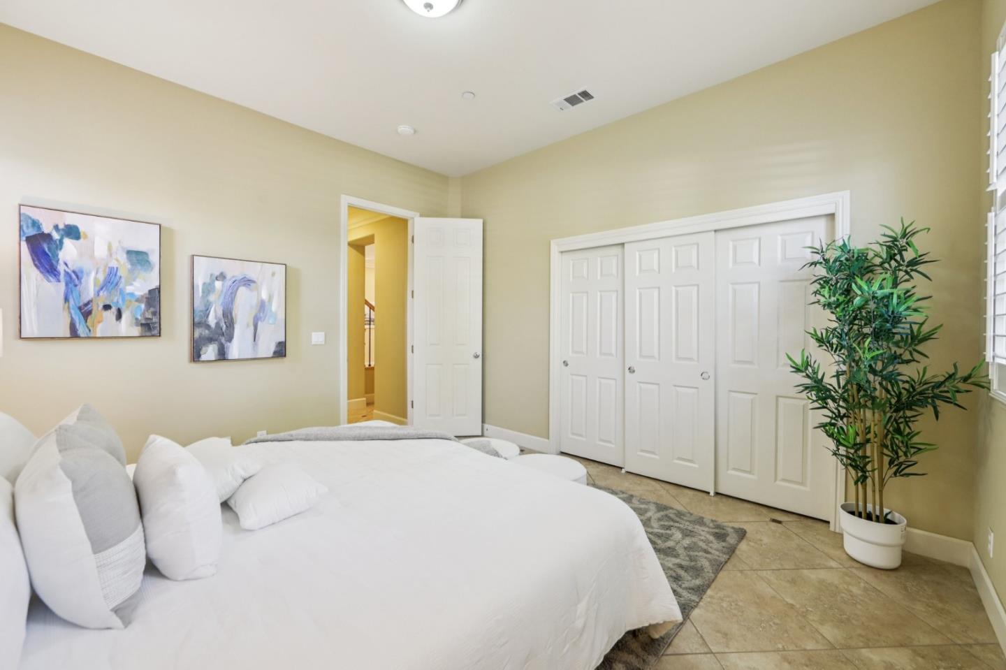 Detail Gallery Image 35 of 80 For 4511 Martin St, Union City,  CA 94587 - 5 Beds | 4 Baths
