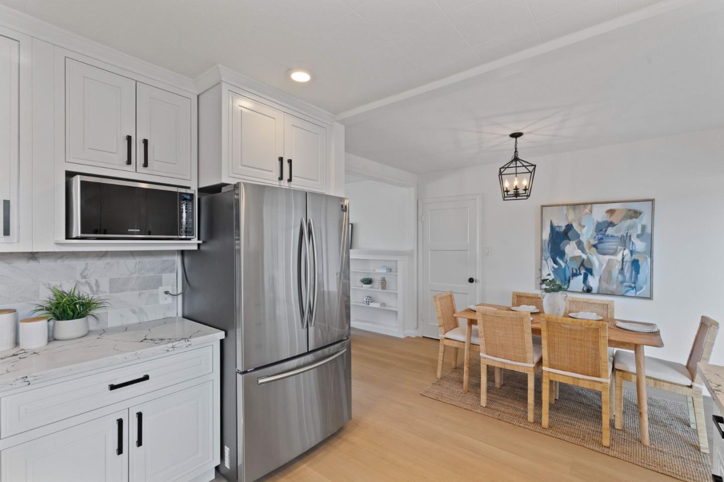 Detail Gallery Image 14 of 33 For 3806 Kenwood Ave, San Mateo,  CA 94403 - 4 Beds | 2 Baths