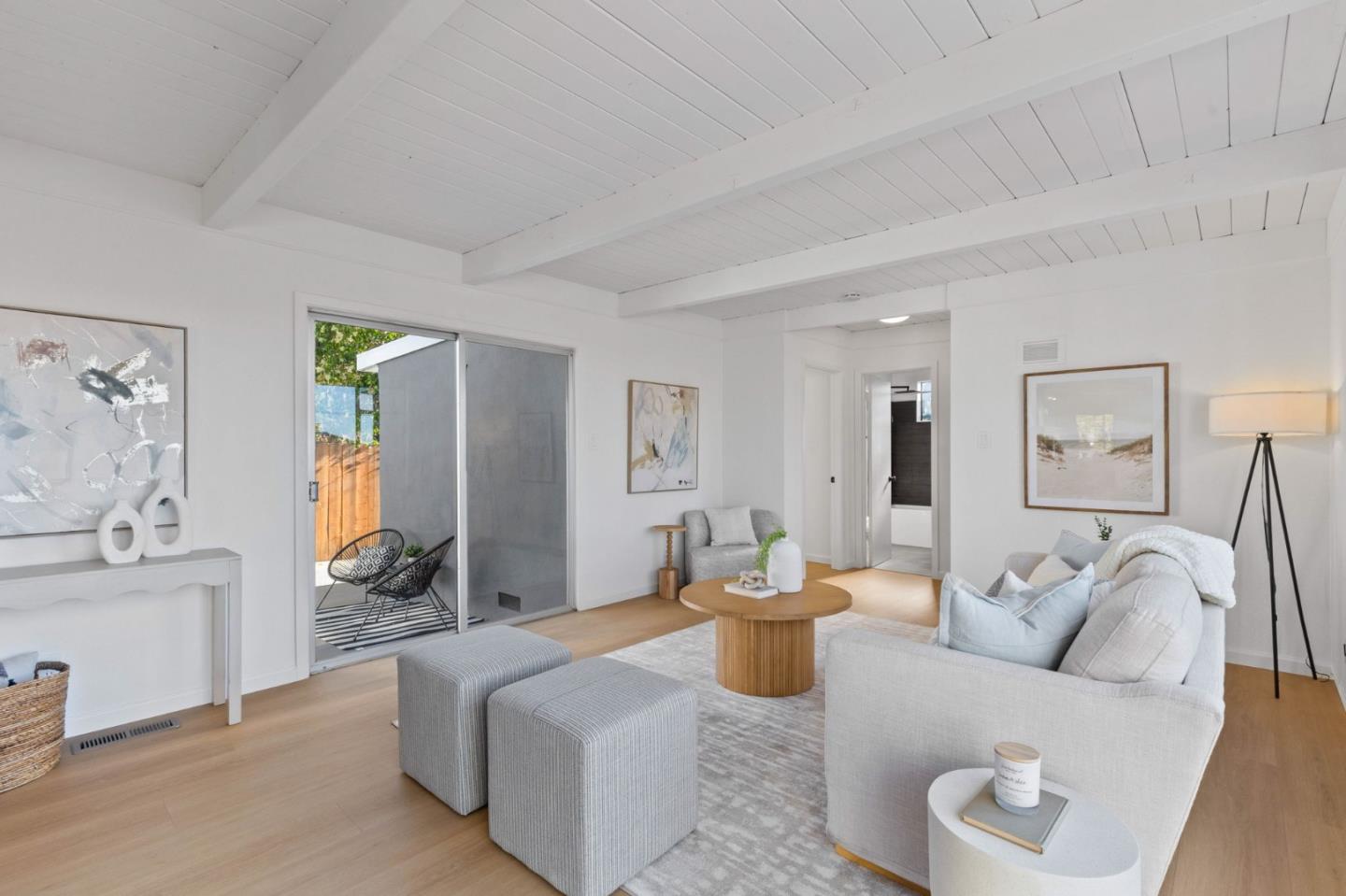 Detail Gallery Image 17 of 33 For 3806 Kenwood Ave, San Mateo,  CA 94403 - 4 Beds | 2 Baths