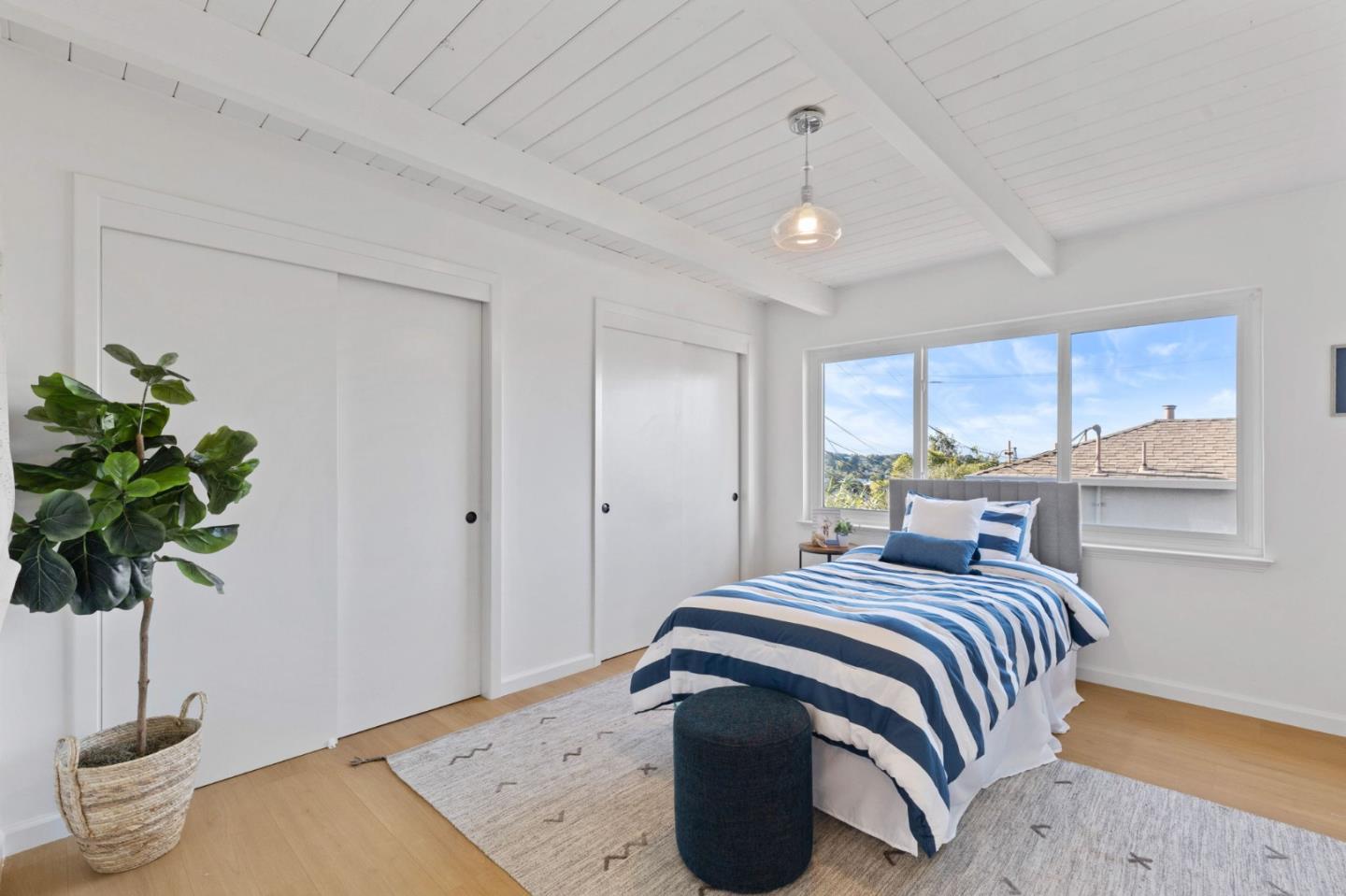 Detail Gallery Image 22 of 33 For 3806 Kenwood Ave, San Mateo,  CA 94403 - 4 Beds | 2 Baths
