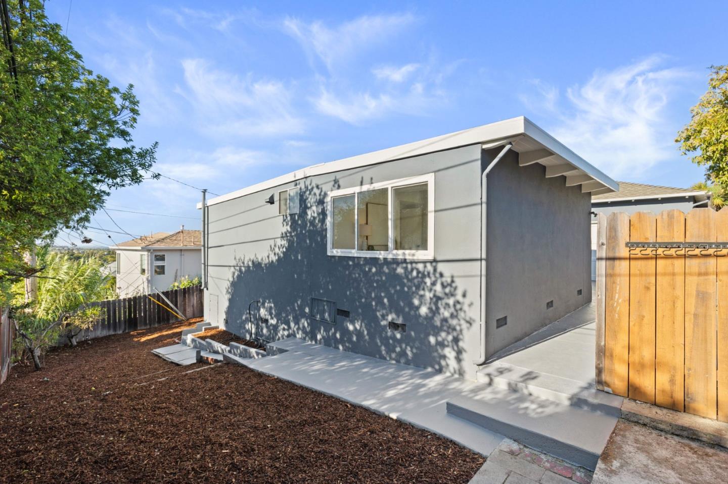 Detail Gallery Image 28 of 33 For 3806 Kenwood Ave, San Mateo,  CA 94403 - 4 Beds | 2 Baths