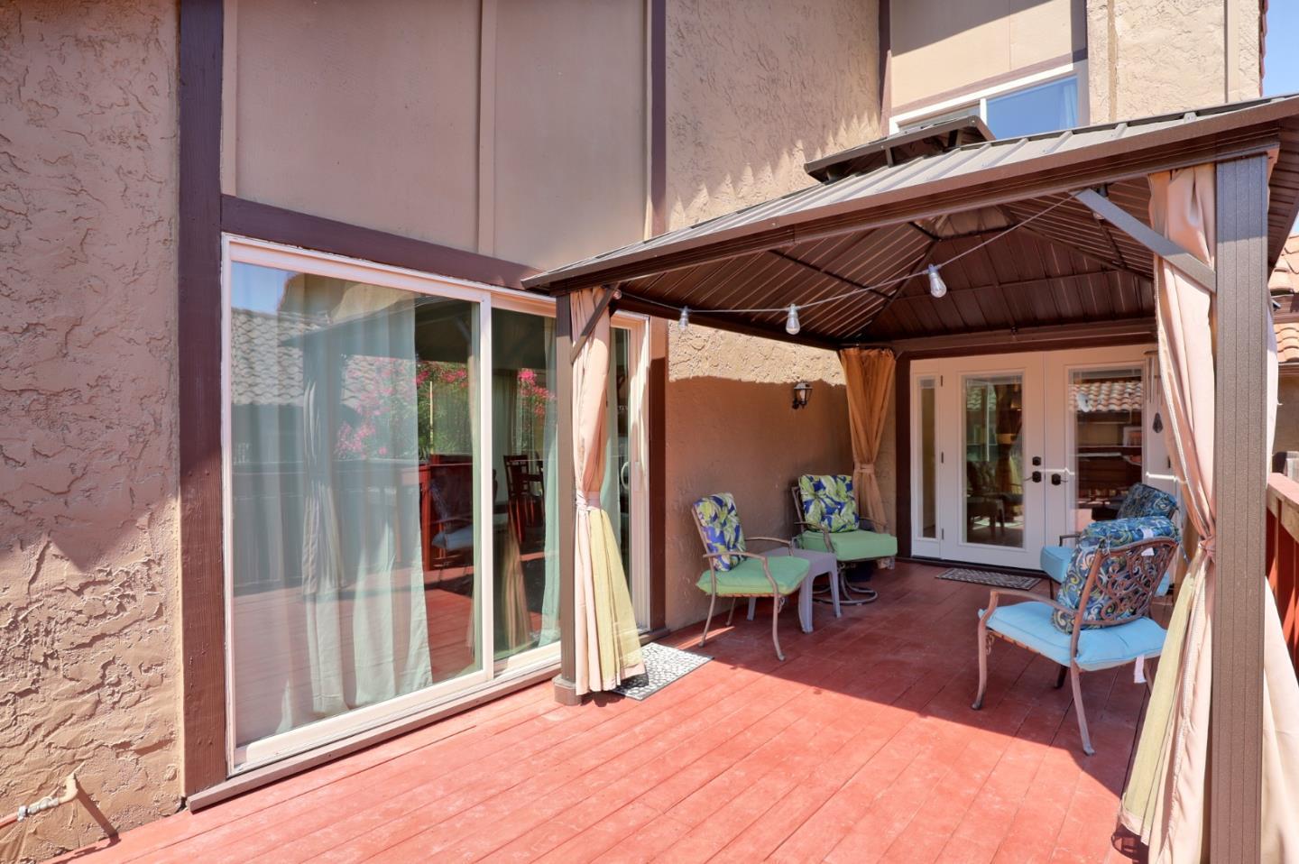 Detail Gallery Image 11 of 40 For 355 Otono Ct, San Jose,  CA 95111 - 3 Beds | 3 Baths