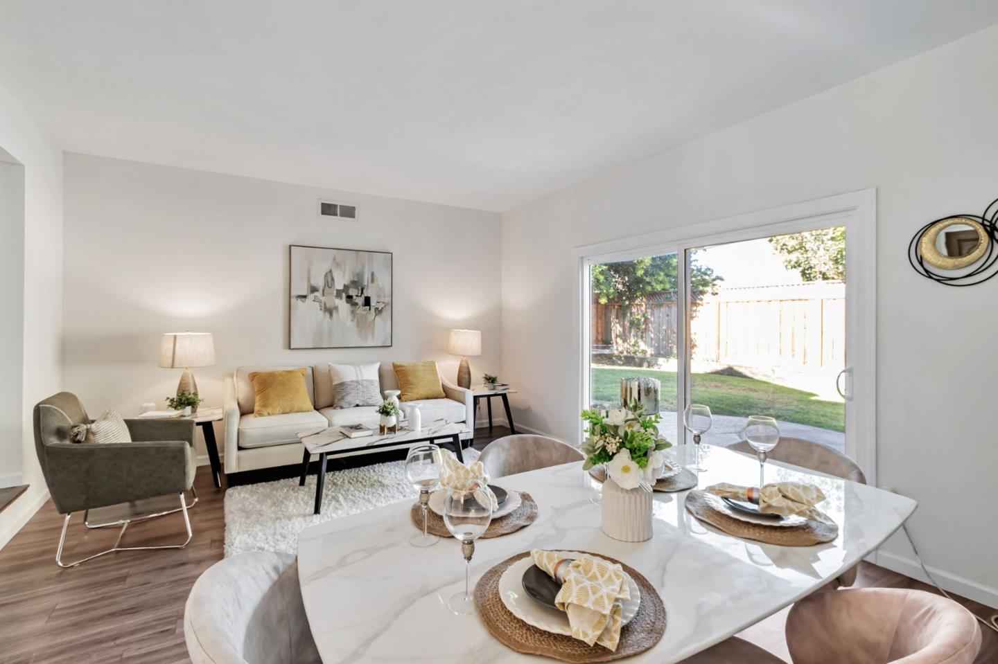 Detail Gallery Image 4 of 17 For 5991 Sorrel Ave, San Jose,  CA 95123 - 5 Beds | 2 Baths