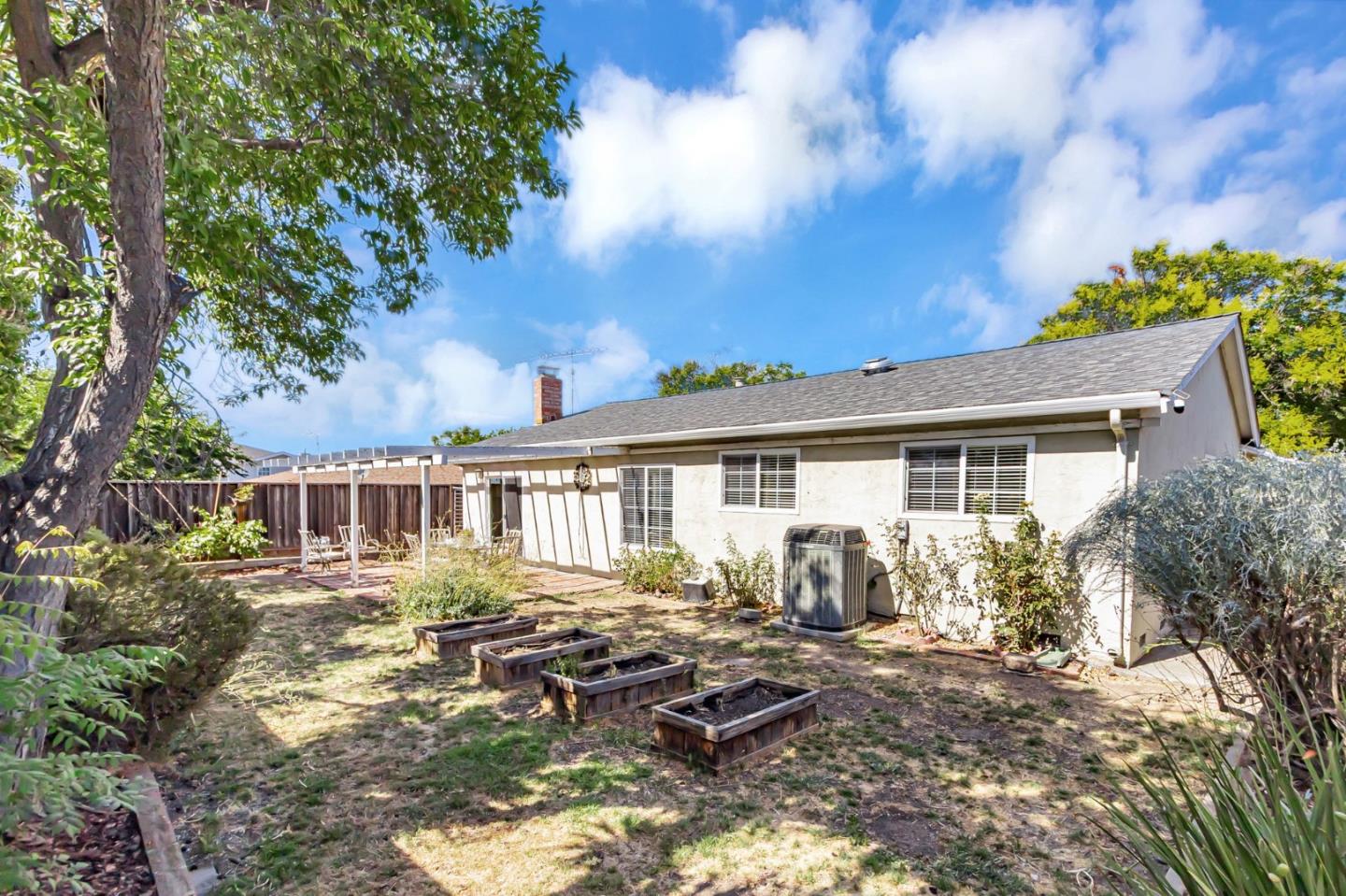 Detail Gallery Image 21 of 23 For 3527 Pine Creek Dr, San Jose,  CA 95132 - 4 Beds | 2 Baths