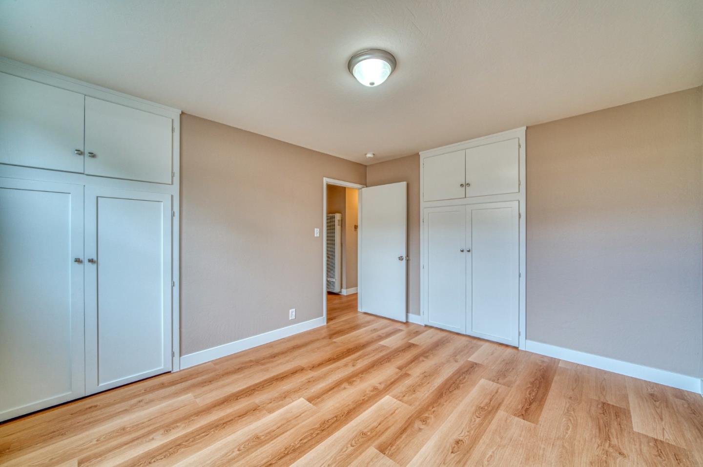 Detail Gallery Image 26 of 34 For 820 Linda Mar Blvd, Pacifica,  CA 94044 - 3 Beds | 1 Baths