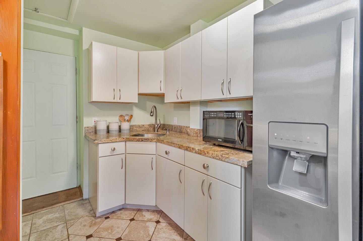 Detail Gallery Image 23 of 38 For 722 Cayuga St, Santa Cruz,  CA 95062 - 3 Beds | 2 Baths