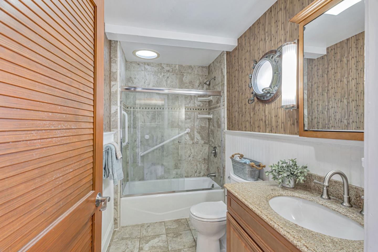 Detail Gallery Image 30 of 38 For 722 Cayuga St, Santa Cruz,  CA 95062 - 3 Beds | 2 Baths