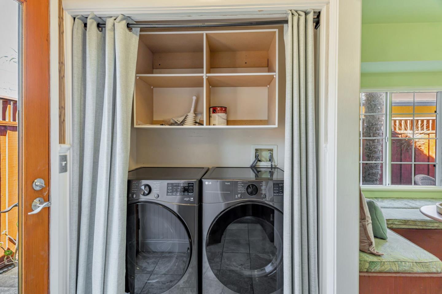 Detail Gallery Image 31 of 38 For 722 Cayuga St, Santa Cruz,  CA 95062 - 3 Beds | 2 Baths