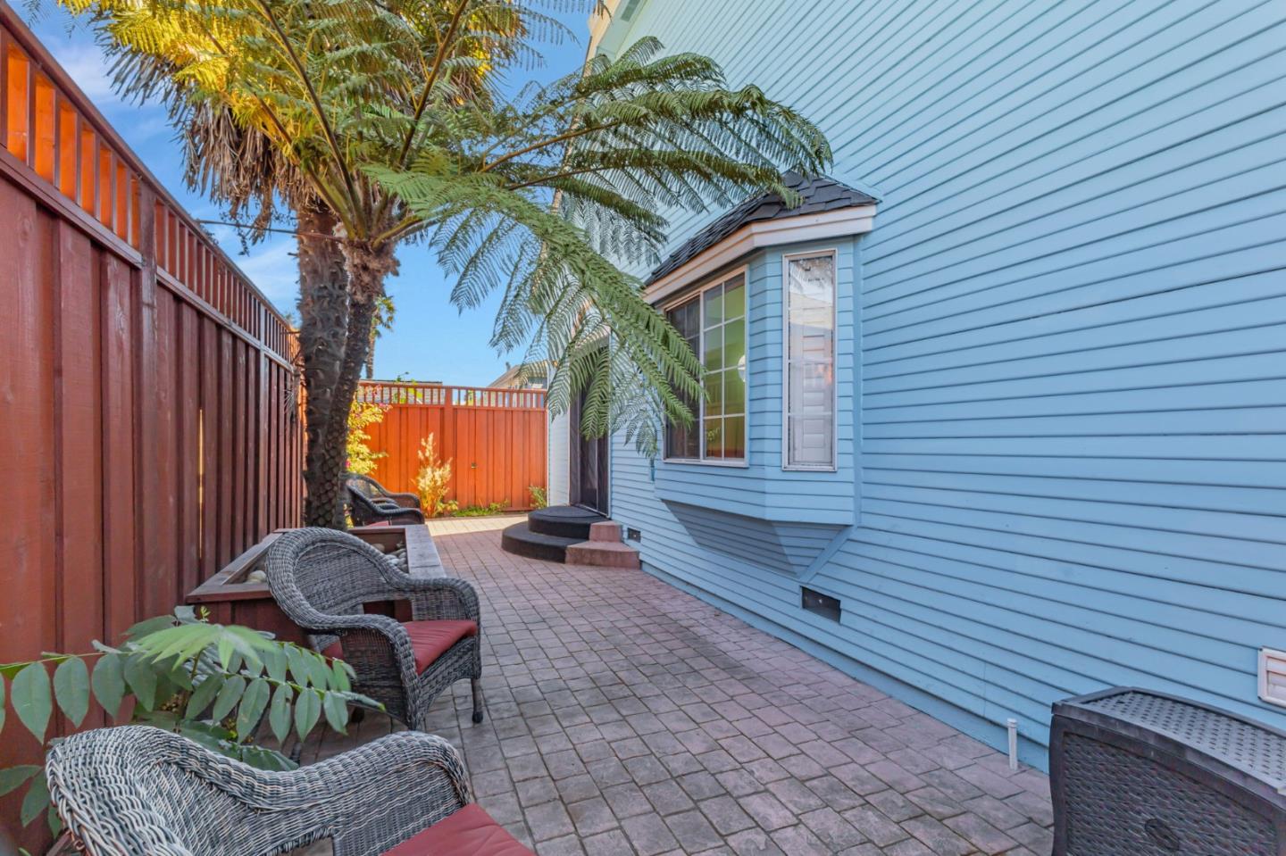 Detail Gallery Image 33 of 38 For 722 Cayuga St, Santa Cruz,  CA 95062 - 3 Beds | 2 Baths