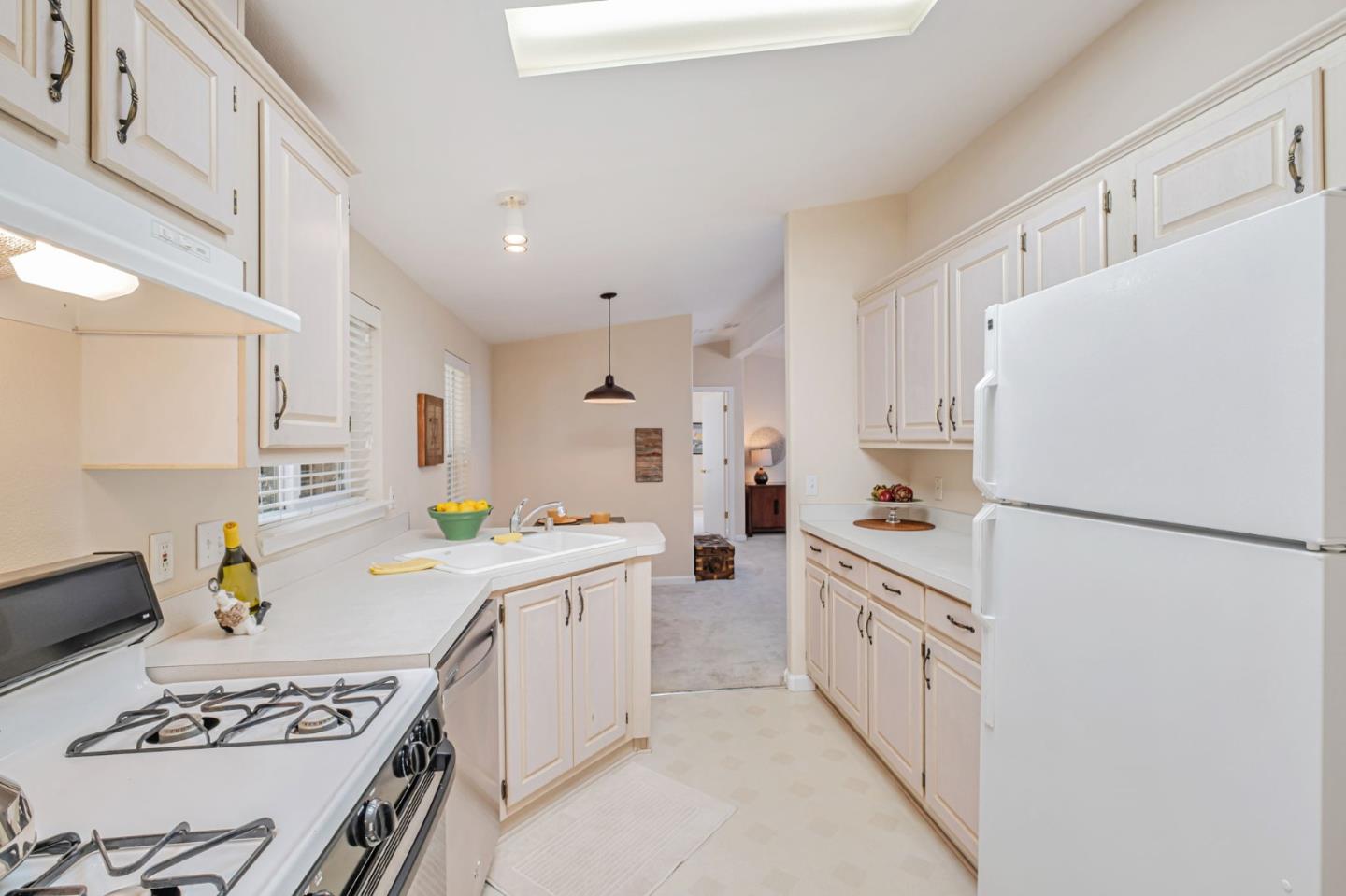 Detail Gallery Image 8 of 29 For 4300 Soquel Dr #102,  Soquel,  CA 95073 - 2 Beds | 2 Baths