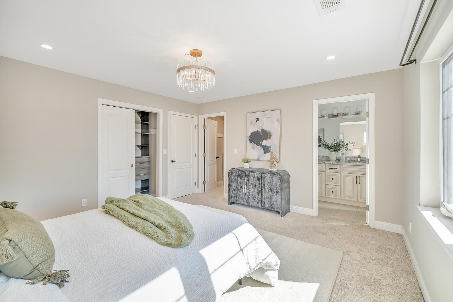 Detail Gallery Image 26 of 41 For 1337 Araujo St, San Jose,  CA 95131 - 4 Beds | 4 Baths