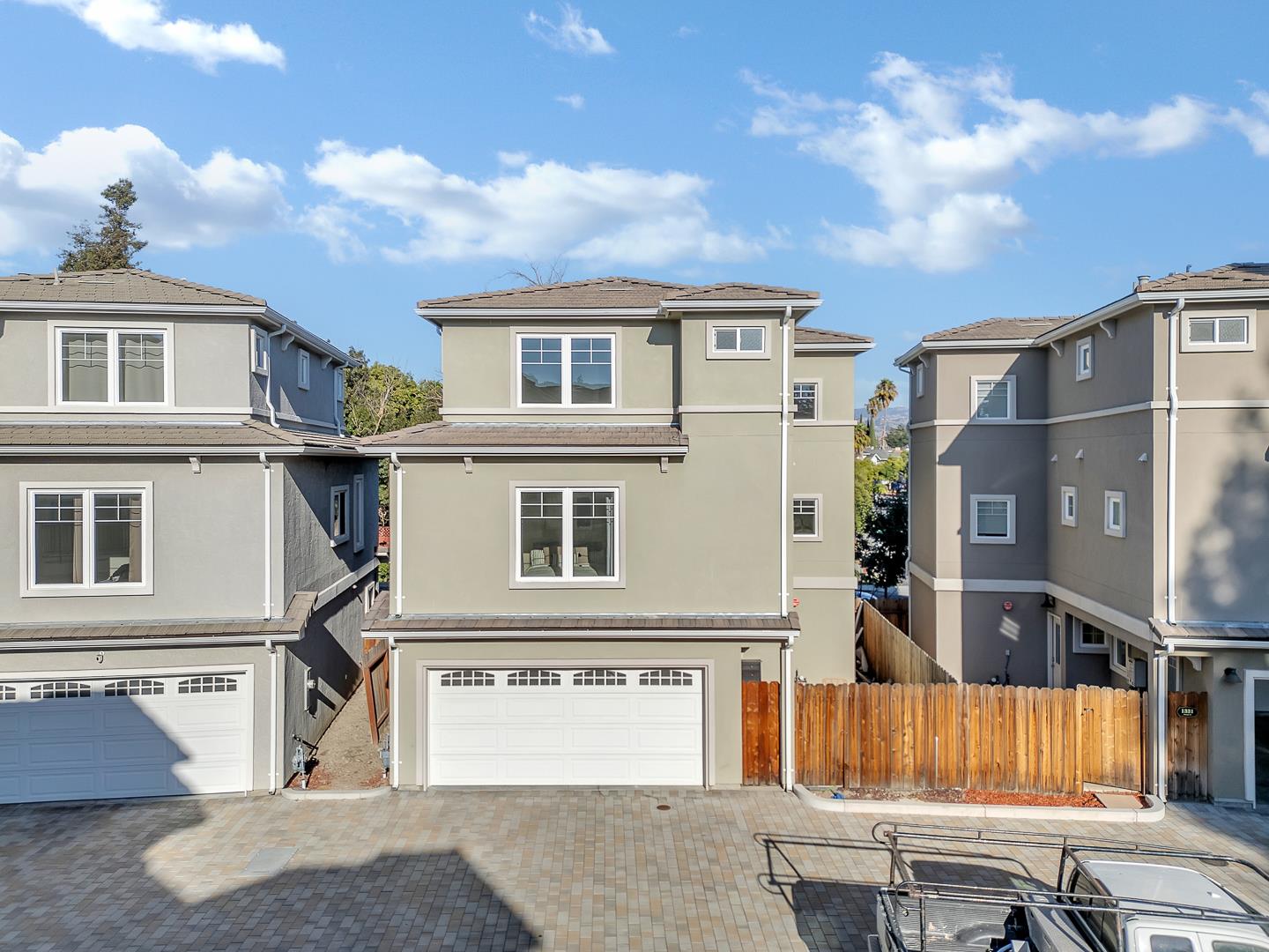 Detail Gallery Image 34 of 41 For 1337 Araujo St, San Jose,  CA 95131 - 4 Beds | 4 Baths