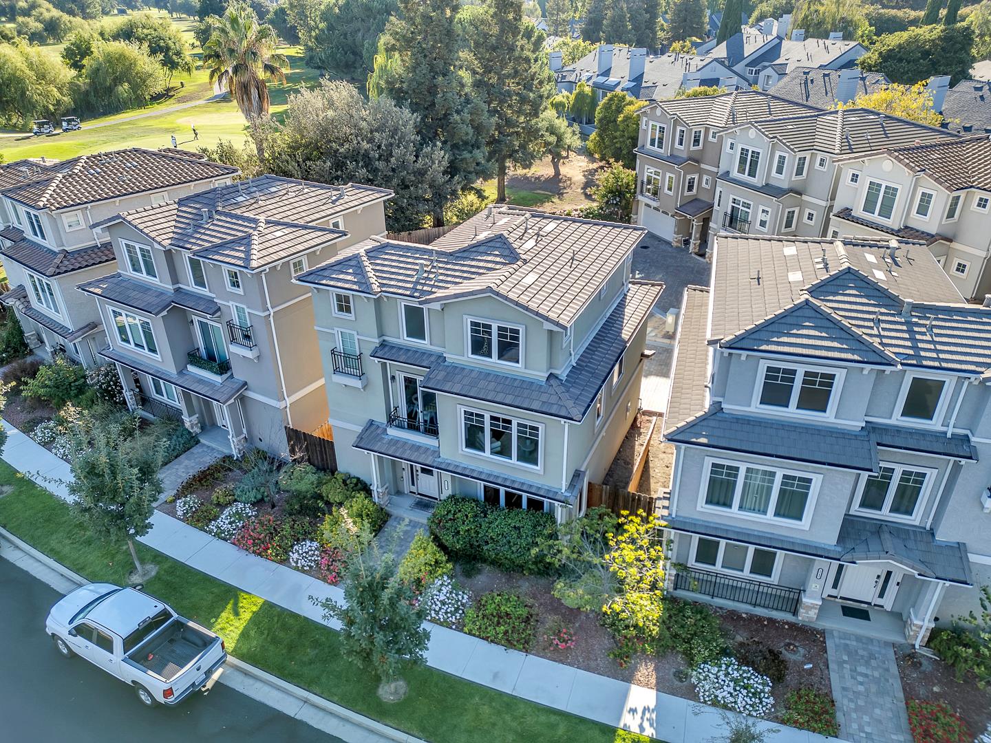 Detail Gallery Image 37 of 41 For 1337 Araujo St, San Jose,  CA 95131 - 4 Beds | 4 Baths