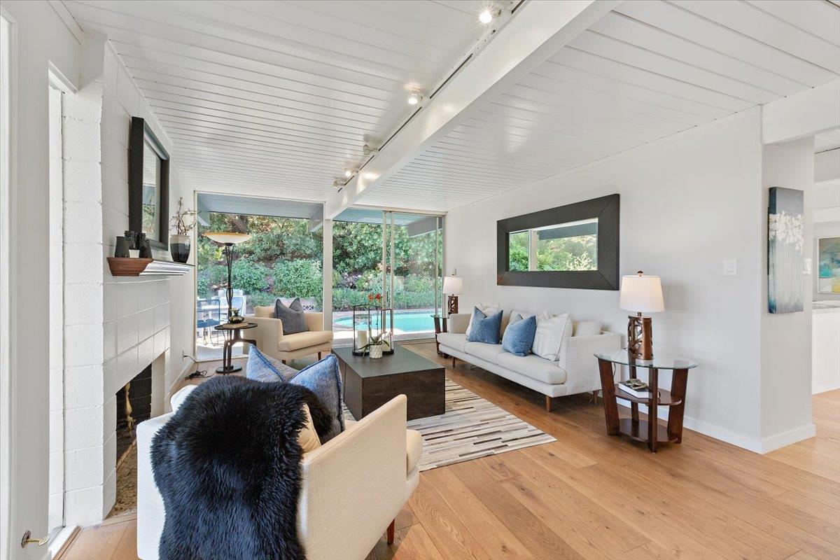 Detail Gallery Image 18 of 38 For 1531 Forge Rd, San Mateo,  CA 94402 - 4 Beds | 2 Baths