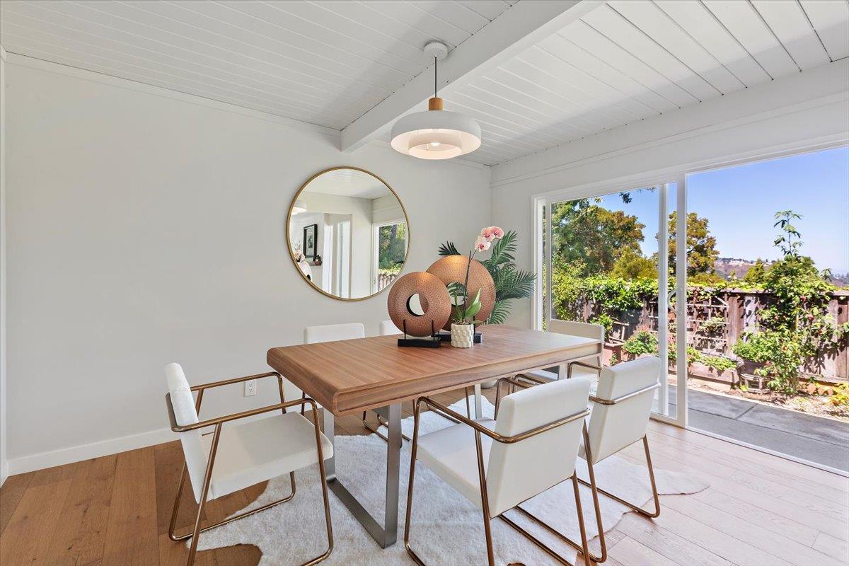 Detail Gallery Image 19 of 38 For 1531 Forge Rd, San Mateo,  CA 94402 - 4 Beds | 2 Baths