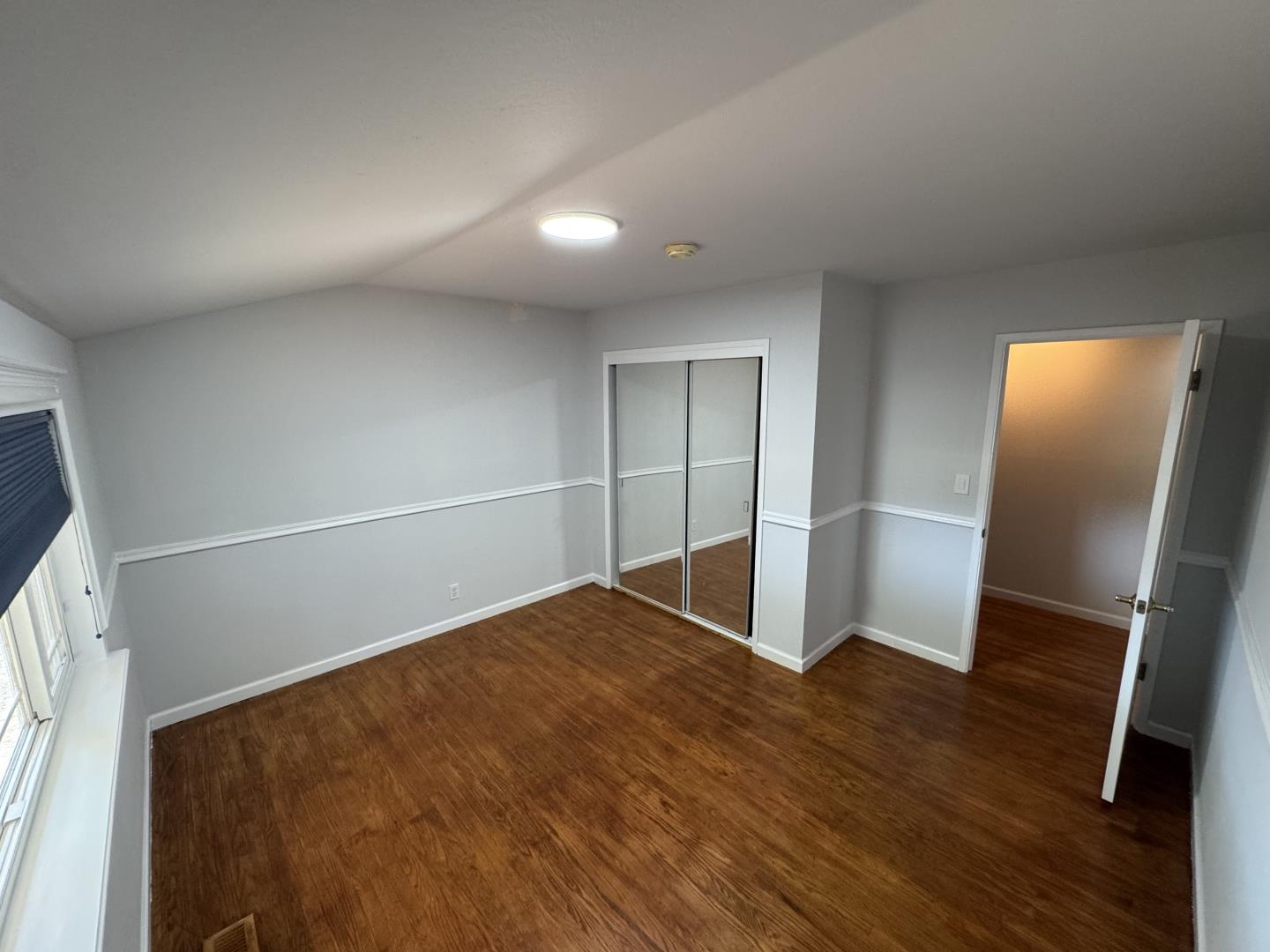 Detail Gallery Image 11 of 17 For 1221 Covington Rd, Los Altos,  CA 94024 - 4 Beds | 2/1 Baths