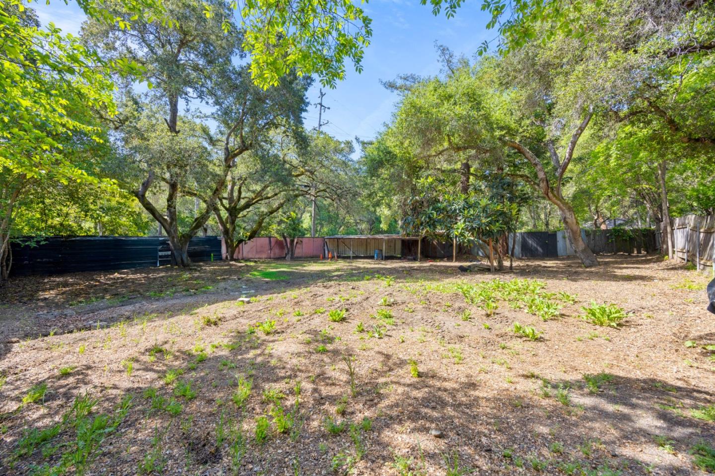 Detail Gallery Image 3 of 22 For 120 Miramontes Rd, Woodside,  CA 94062 - 5 Beds | 4/1 Baths