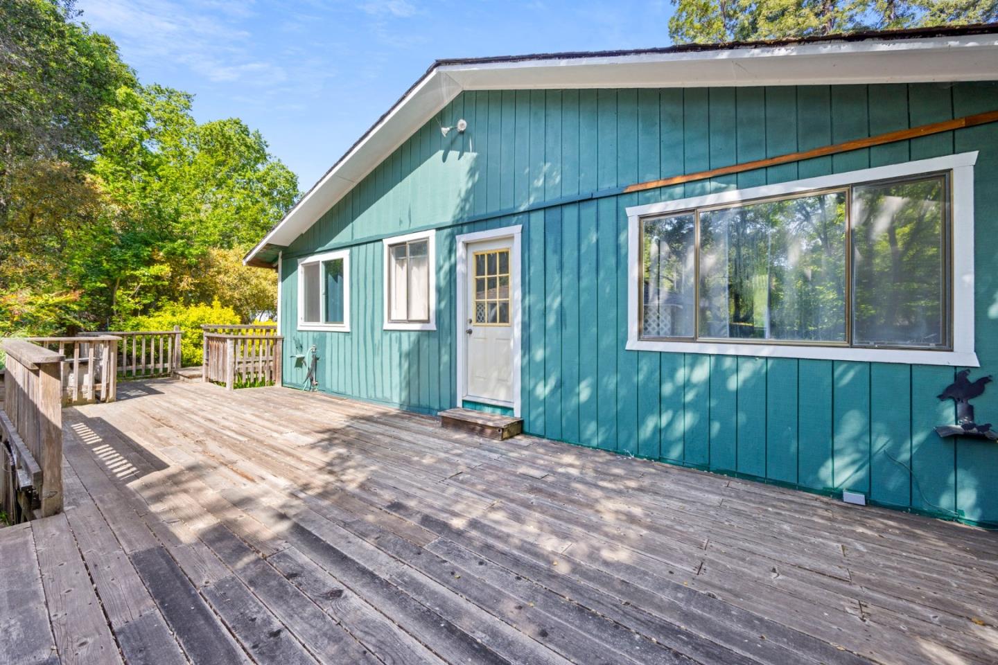 Detail Gallery Image 9 of 22 For 120 Miramontes Rd, Woodside,  CA 94062 - 5 Beds | 4/1 Baths