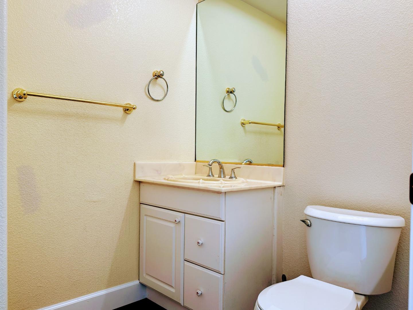 Detail Gallery Image 12 of 15 For 10163 Bret Ave, Cupertino,  CA 95014 - 5 Beds | 3/1 Baths