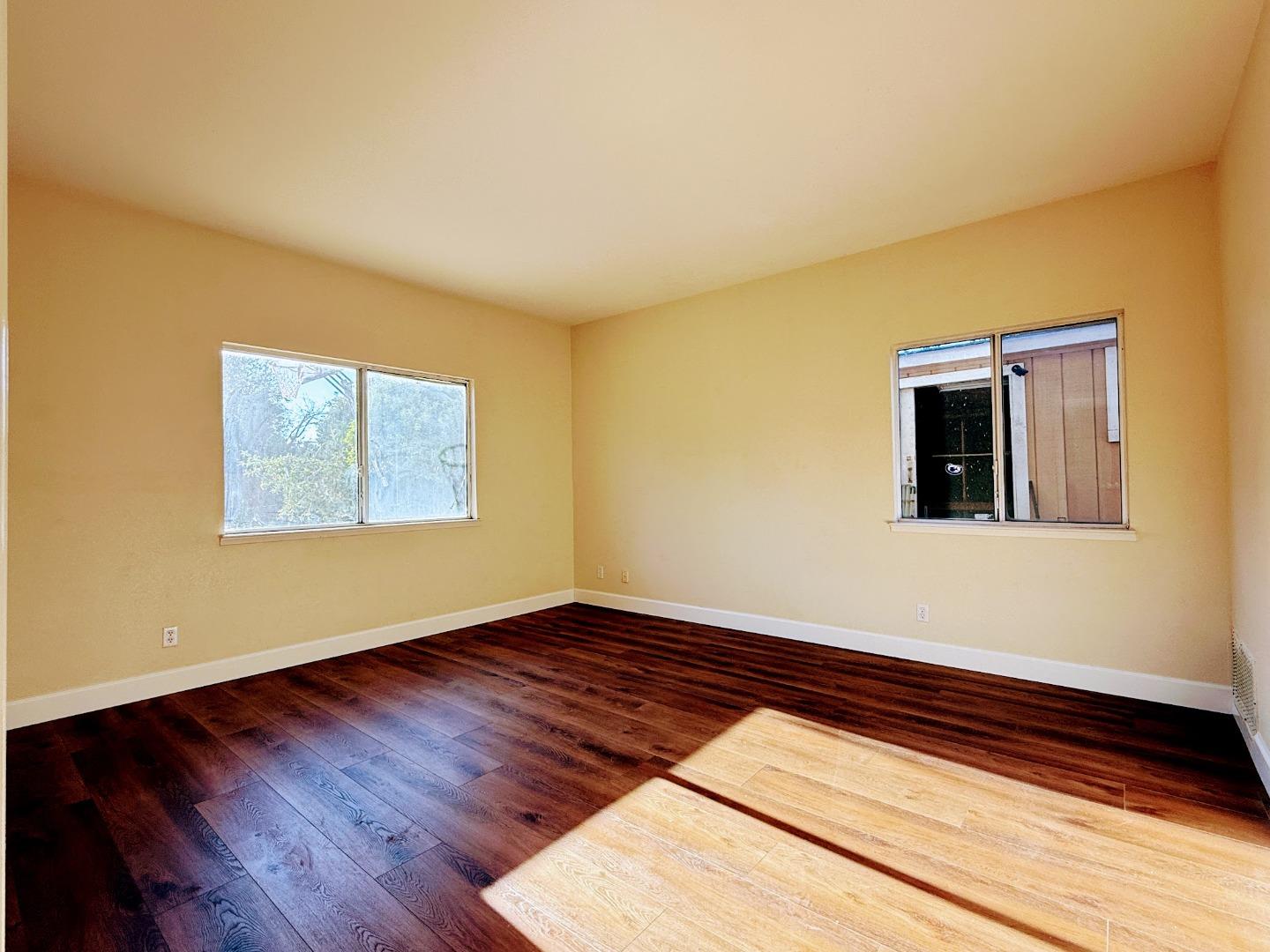 Detail Gallery Image 14 of 15 For 10163 Bret Ave, Cupertino,  CA 95014 - 5 Beds | 3/1 Baths