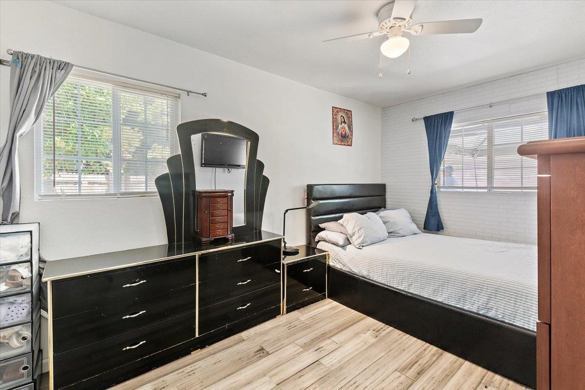 Detail Gallery Image 25 of 31 For 519 Longwood Ct, Hayward,  CA 94541 - 4 Beds | 2 Baths