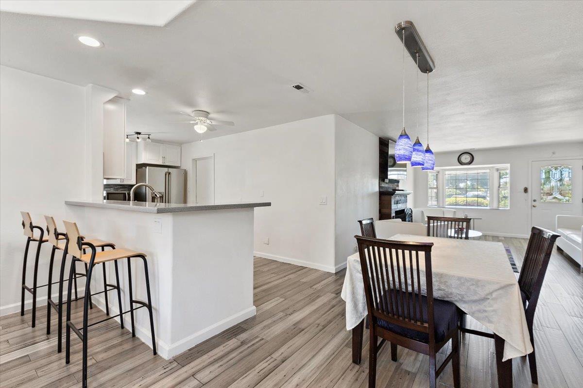 Detail Gallery Image 9 of 31 For 519 Longwood Ct, Hayward,  CA 94541 - 4 Beds | 2 Baths