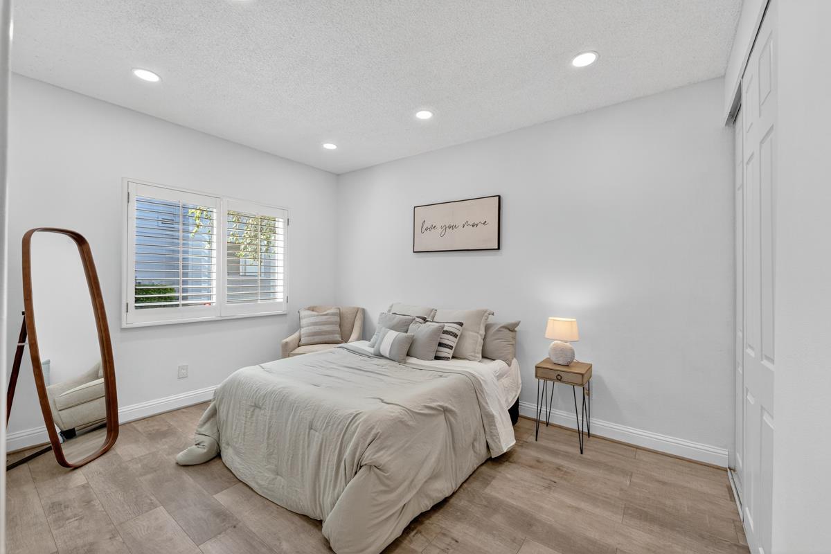 Detail Gallery Image 20 of 25 For 482 Shadowgraph Dr, San Jose,  CA 95110 - 2 Beds | 2 Baths