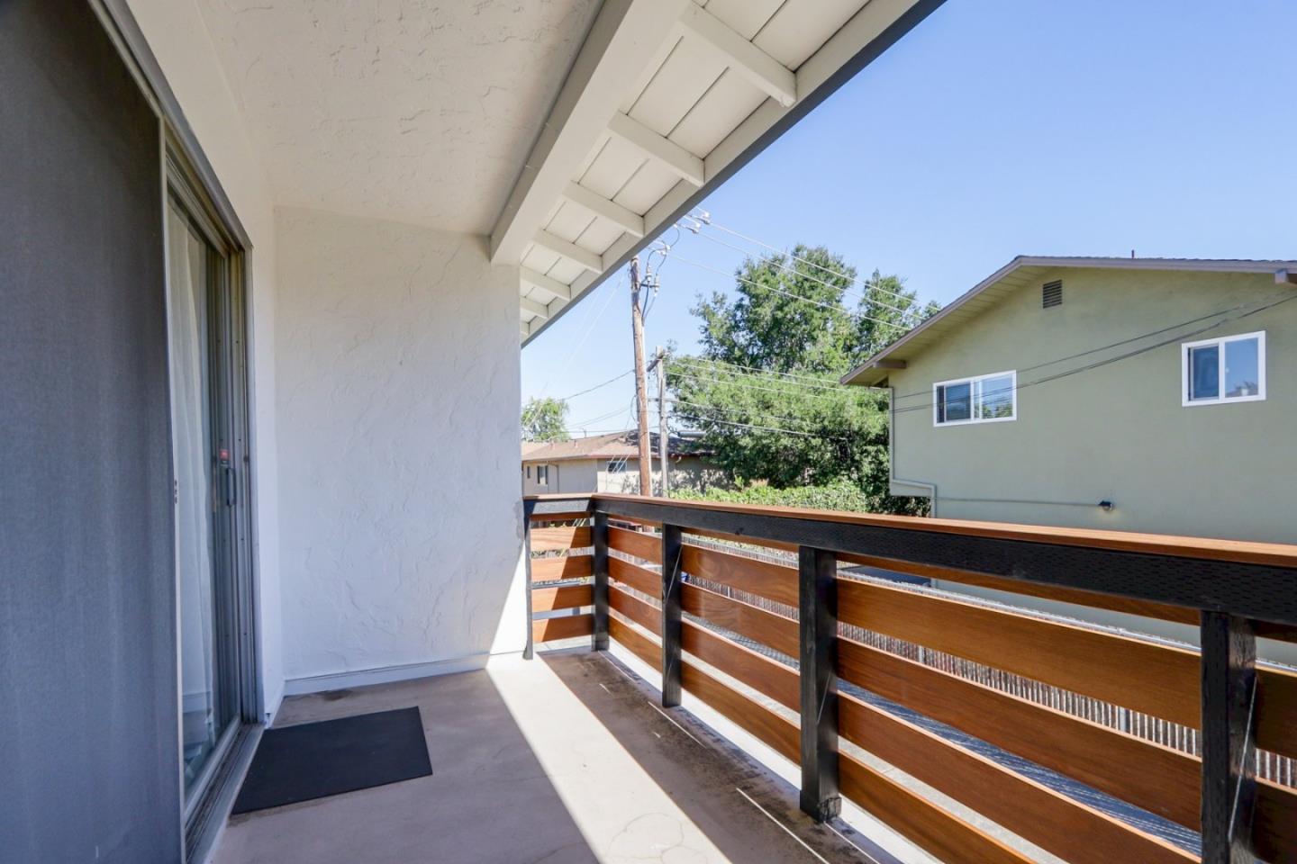 Detail Gallery Image 12 of 59 For 674 Kirkland Dr, Sunnyvale,  CA 94087 - – Beds | – Baths