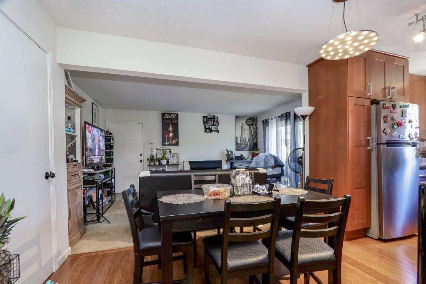 Detail Gallery Image 15 of 59 For 674 Kirkland Dr, Sunnyvale,  CA 94087 - – Beds | – Baths