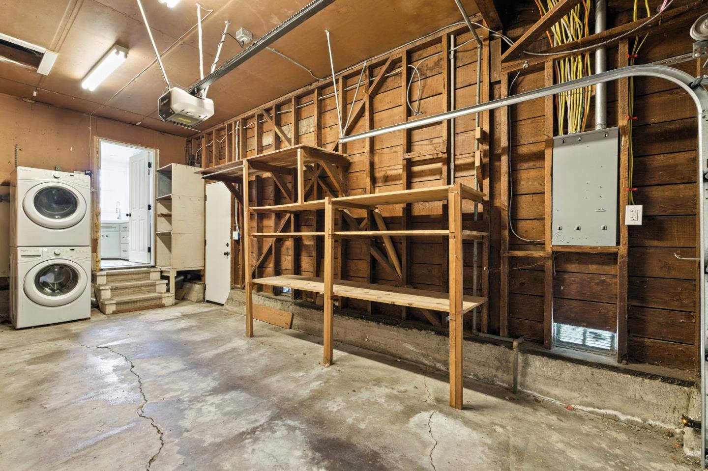 Detail Gallery Image 14 of 27 For 823 10th Ave, Redwood City,  CA 94063 - 3 Beds | 2 Baths