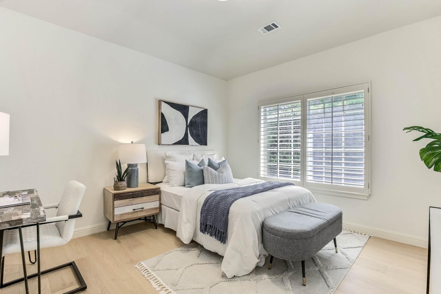 Detail Gallery Image 22 of 43 For 20455 Franklin Ave, Saratoga,  CA 95070 - 4 Beds | 3/1 Baths
