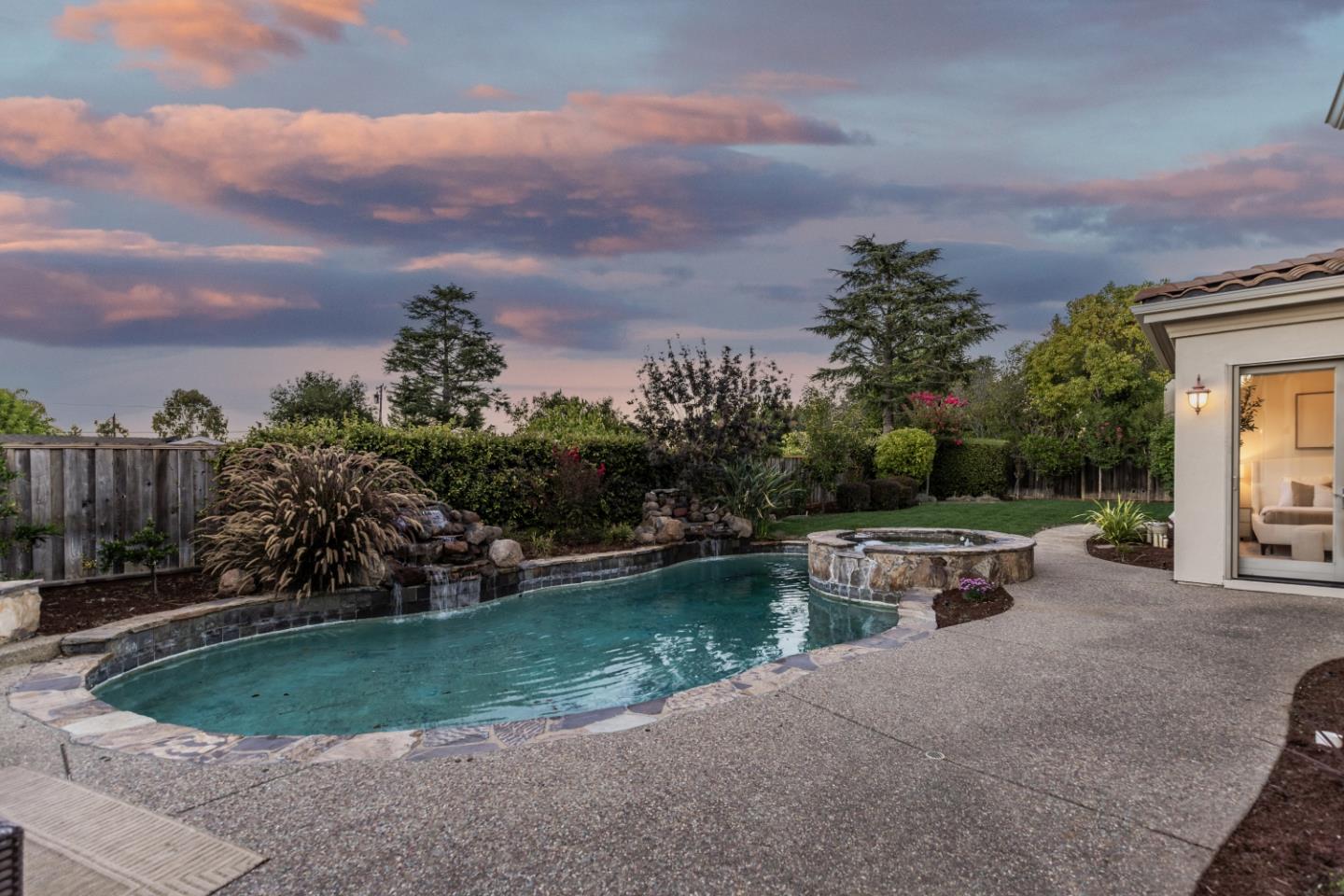 Detail Gallery Image 36 of 43 For 20455 Franklin Ave, Saratoga,  CA 95070 - 4 Beds | 3/1 Baths
