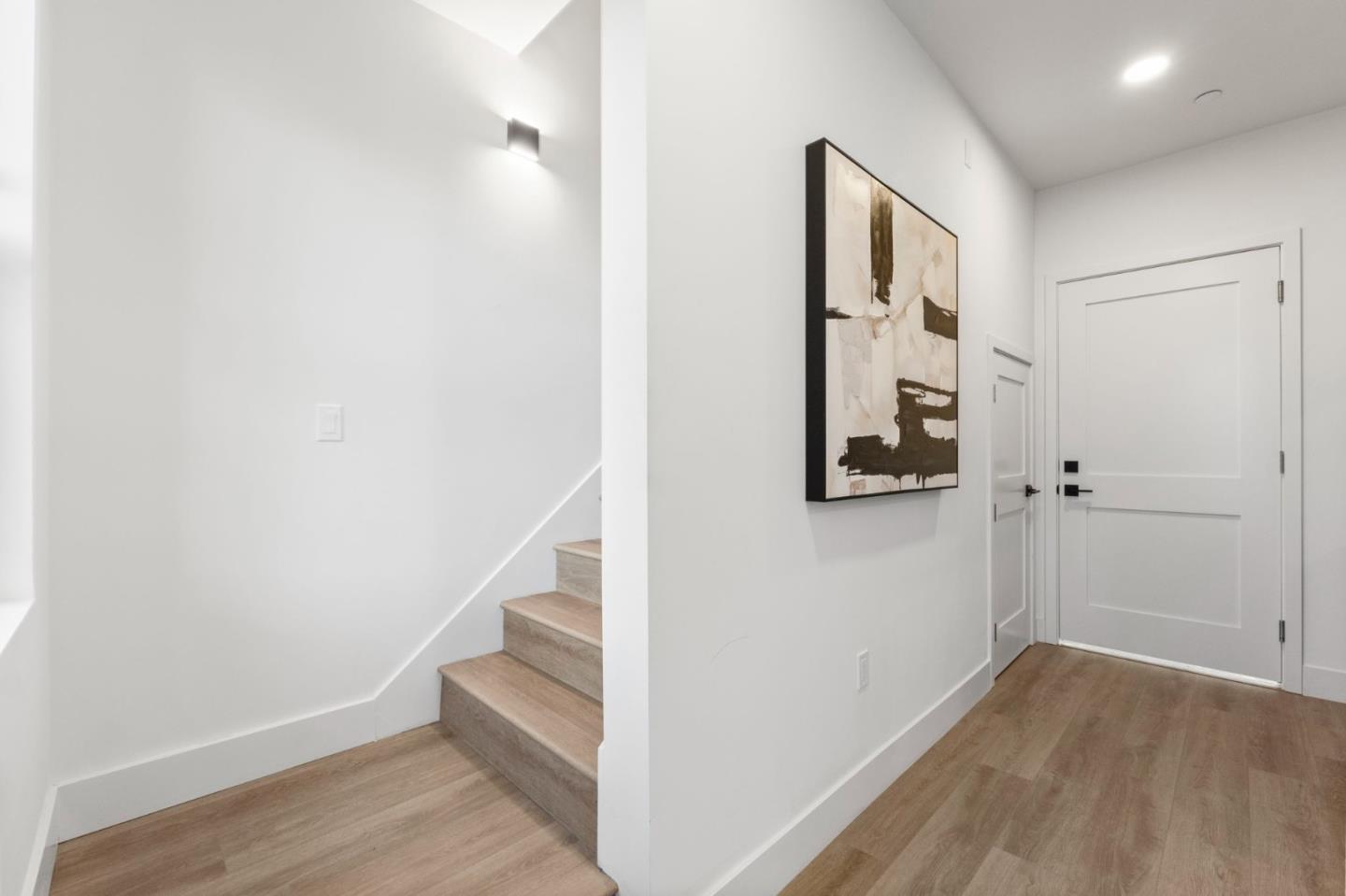 Detail Gallery Image 23 of 50 For 592 Compton Ter, Sunnyvale,  CA 94085 - 3 Beds | 3/1 Baths