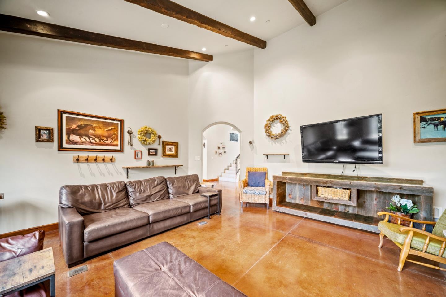 Detail Gallery Image 19 of 53 For 17551 Pond Derosa Ln, Prunedale,  CA 93907 - 4 Beds | 2/1 Baths