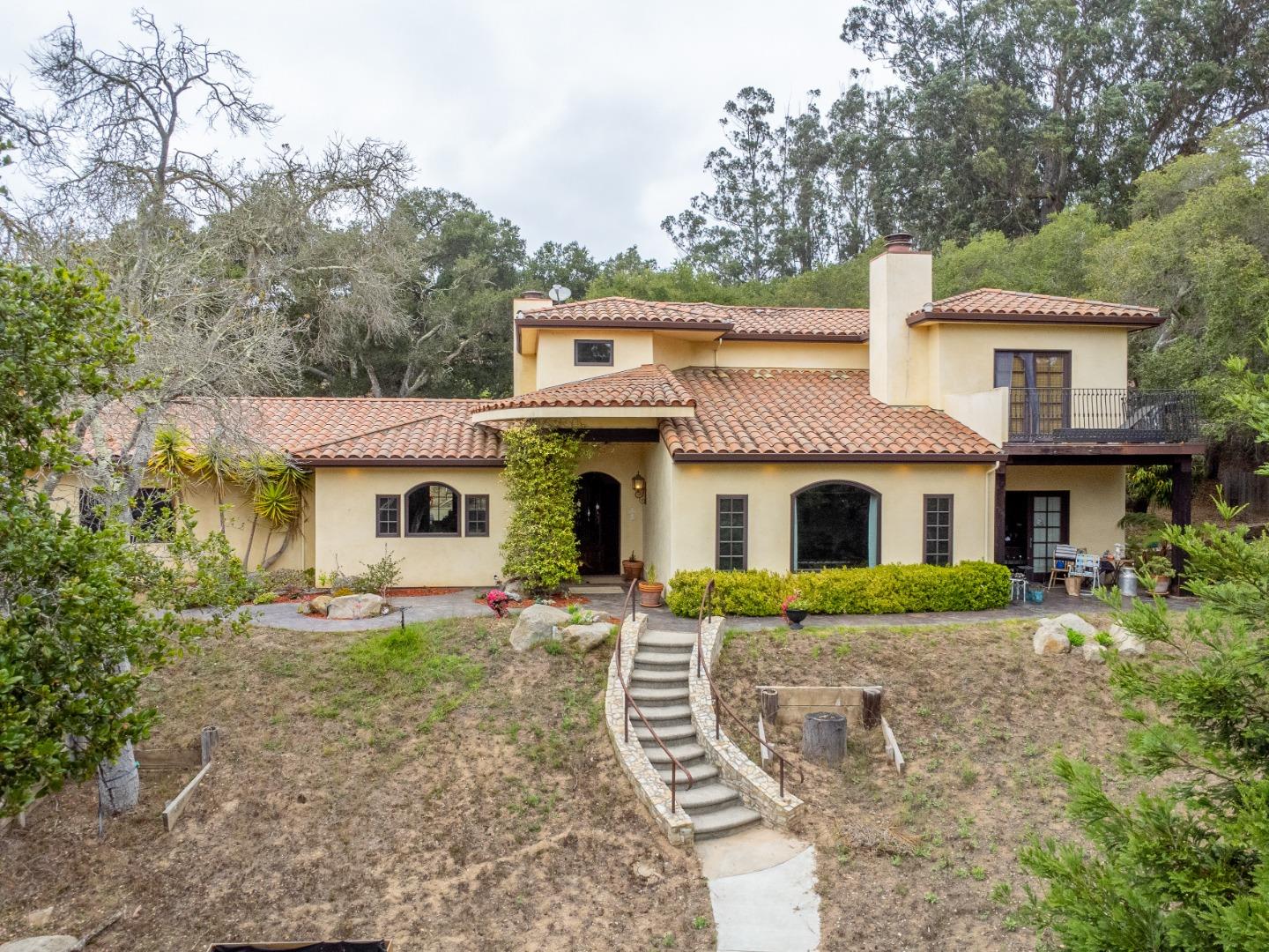 Detail Gallery Image 2 of 53 For 17551 Pond Derosa Ln, Prunedale,  CA 93907 - 4 Beds | 2/1 Baths