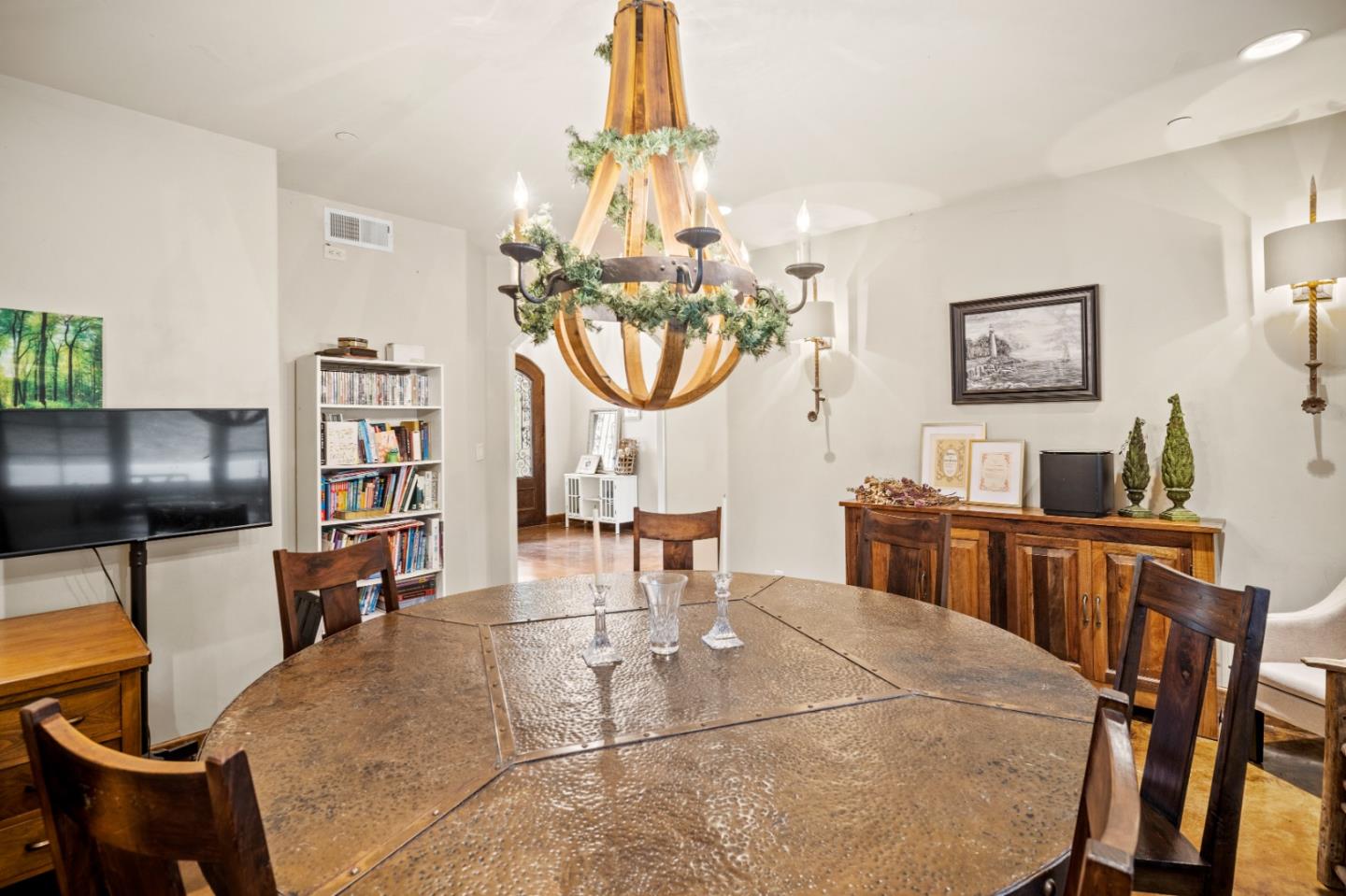 Detail Gallery Image 22 of 53 For 17551 Pond Derosa Ln, Prunedale,  CA 93907 - 4 Beds | 2/1 Baths