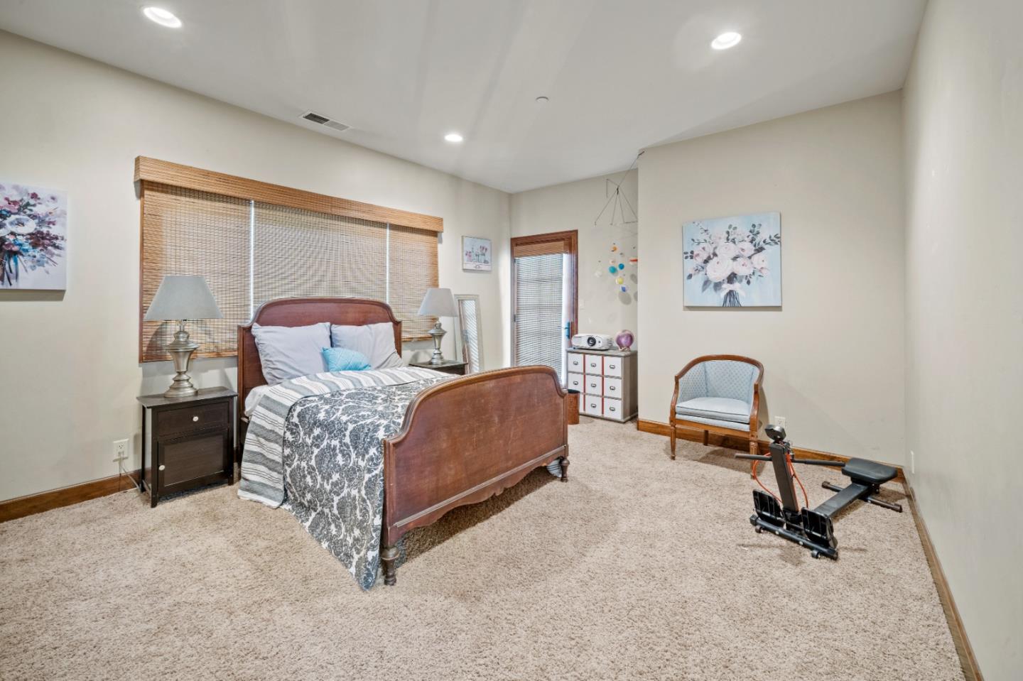 Detail Gallery Image 27 of 53 For 17551 Pond Derosa Ln, Prunedale,  CA 93907 - 4 Beds | 2/1 Baths