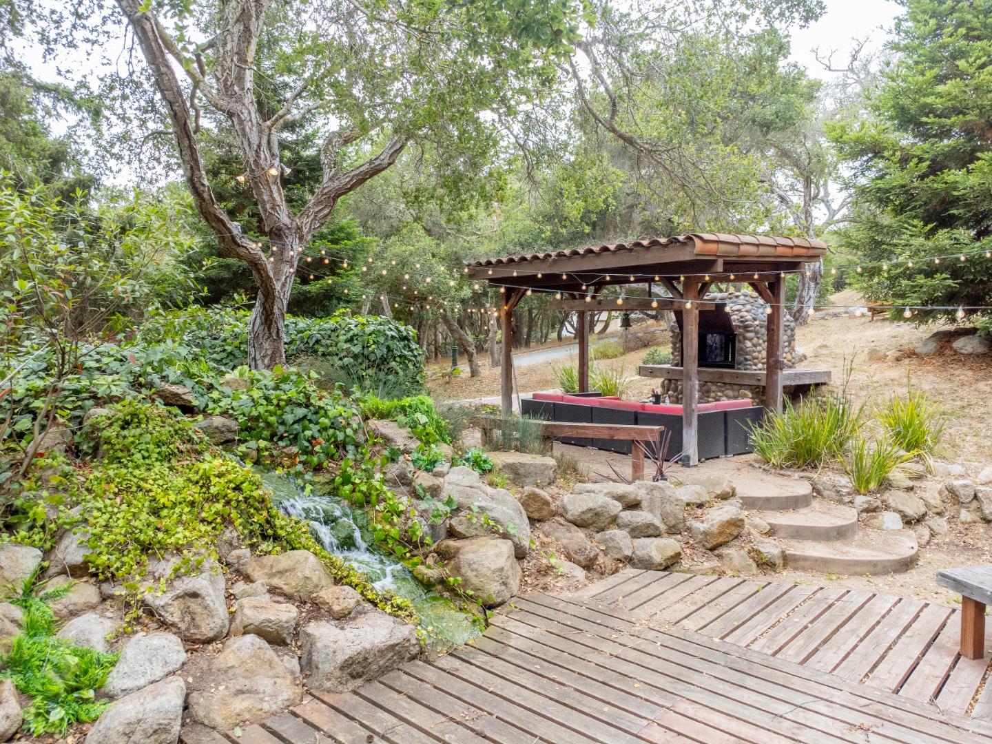 Detail Gallery Image 37 of 53 For 17551 Pond Derosa Ln, Prunedale,  CA 93907 - 4 Beds | 2/1 Baths