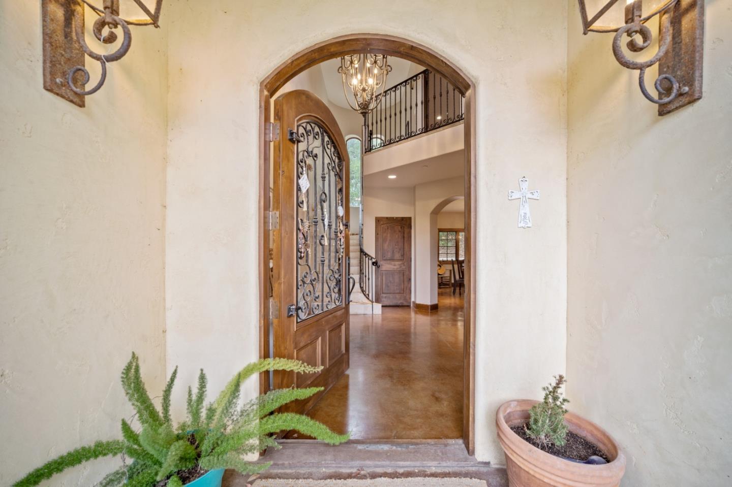 Detail Gallery Image 4 of 53 For 17551 Pond Derosa Ln, Prunedale,  CA 93907 - 4 Beds | 2/1 Baths