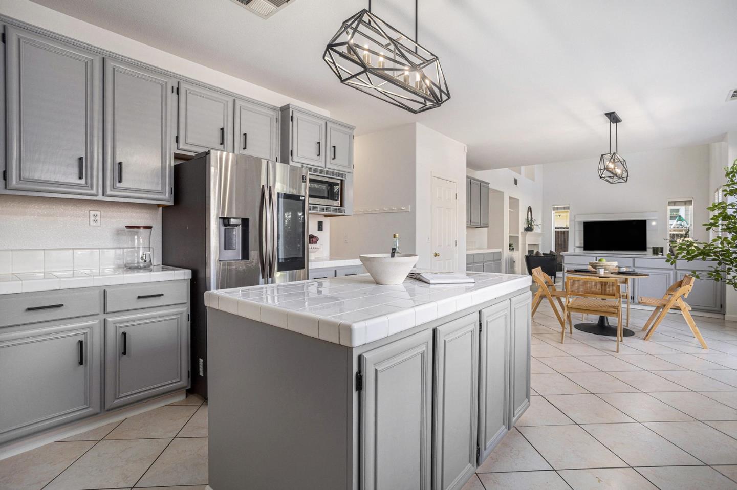 Detail Gallery Image 14 of 32 For 751 Walker Ct, Brentwood,  CA 94513 - 5 Beds | 3 Baths