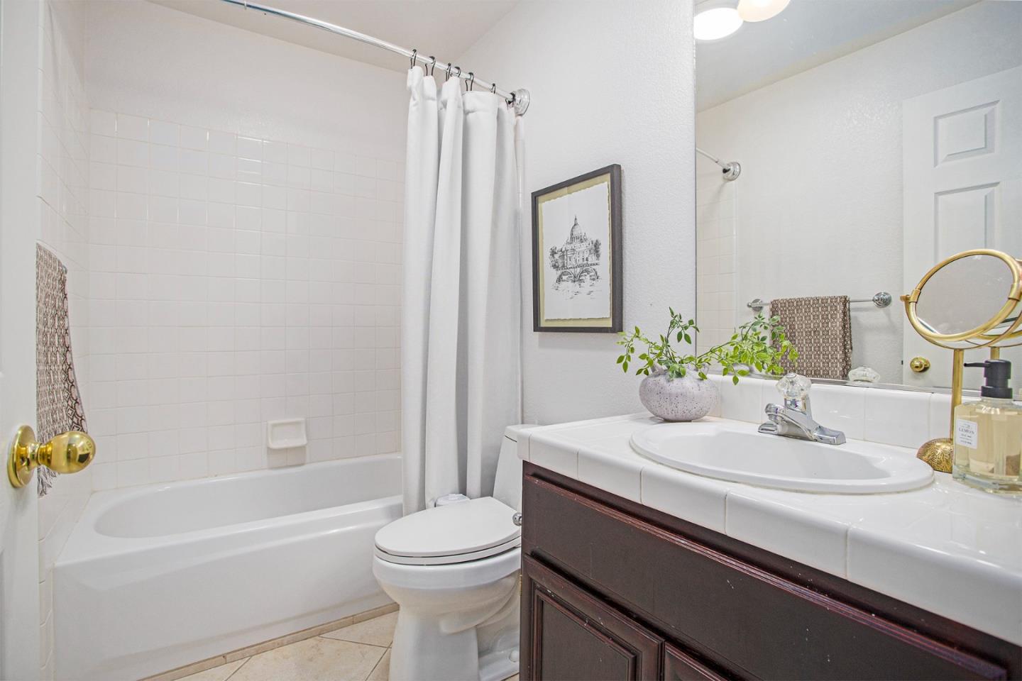 Detail Gallery Image 16 of 32 For 751 Walker Ct, Brentwood,  CA 94513 - 5 Beds | 3 Baths