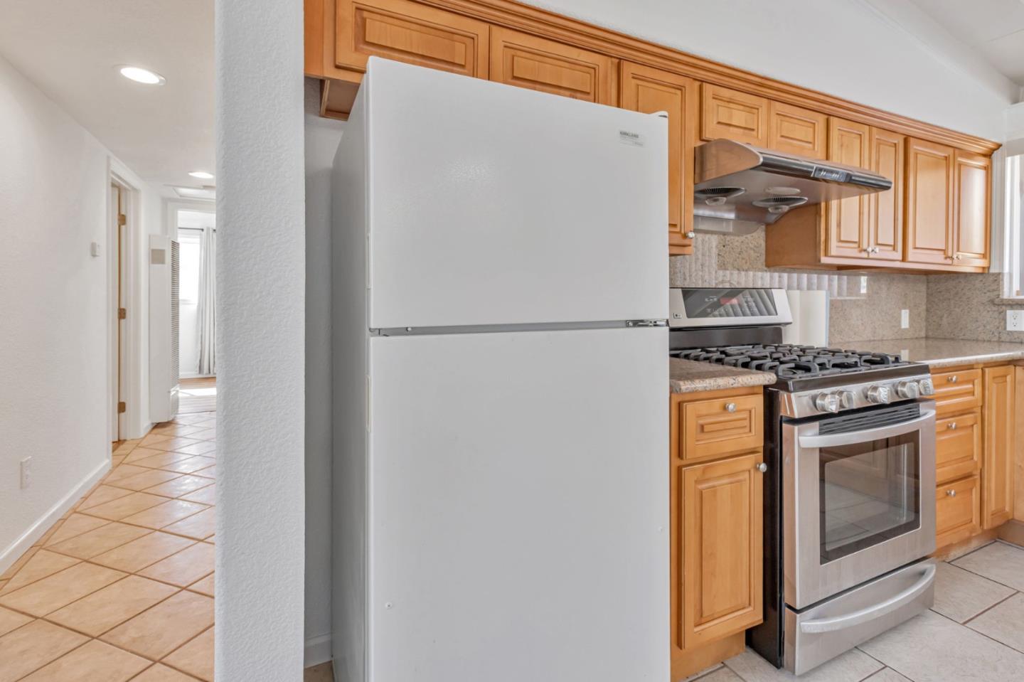 Detail Gallery Image 12 of 30 For 1635 S King Rd, San Jose,  CA 95122 - 3 Beds | 2 Baths