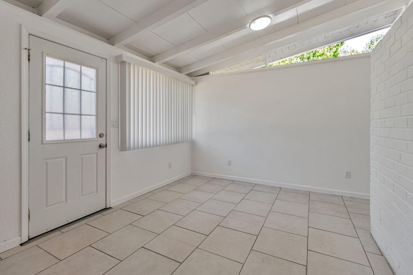 Detail Gallery Image 23 of 30 For 1635 S King Rd, San Jose,  CA 95122 - 3 Beds | 2 Baths
